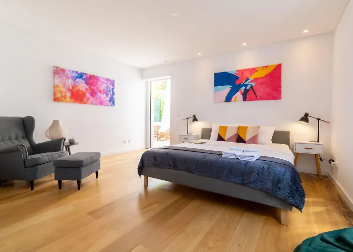 Pensión Industrial (adults Only)