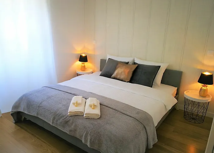 Industrial (adults Only) 3*