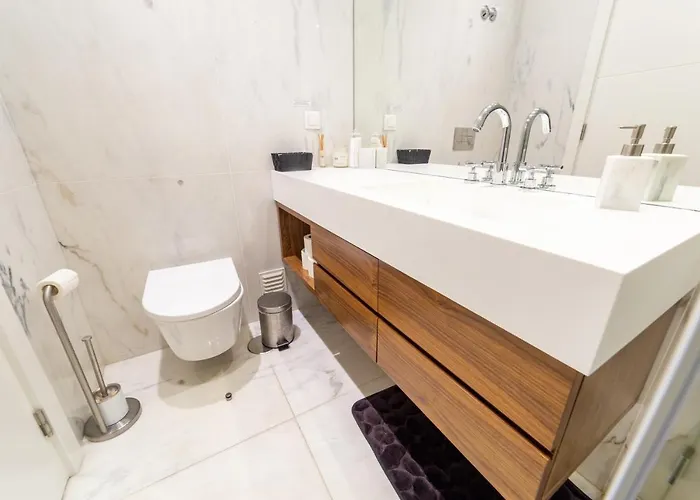 Pensión Industrial (adults Only)