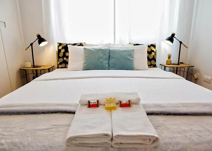 Industrial (adults Only) Pensión Lisboa