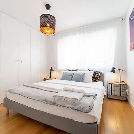 Industrial (adults Only) Lisbon